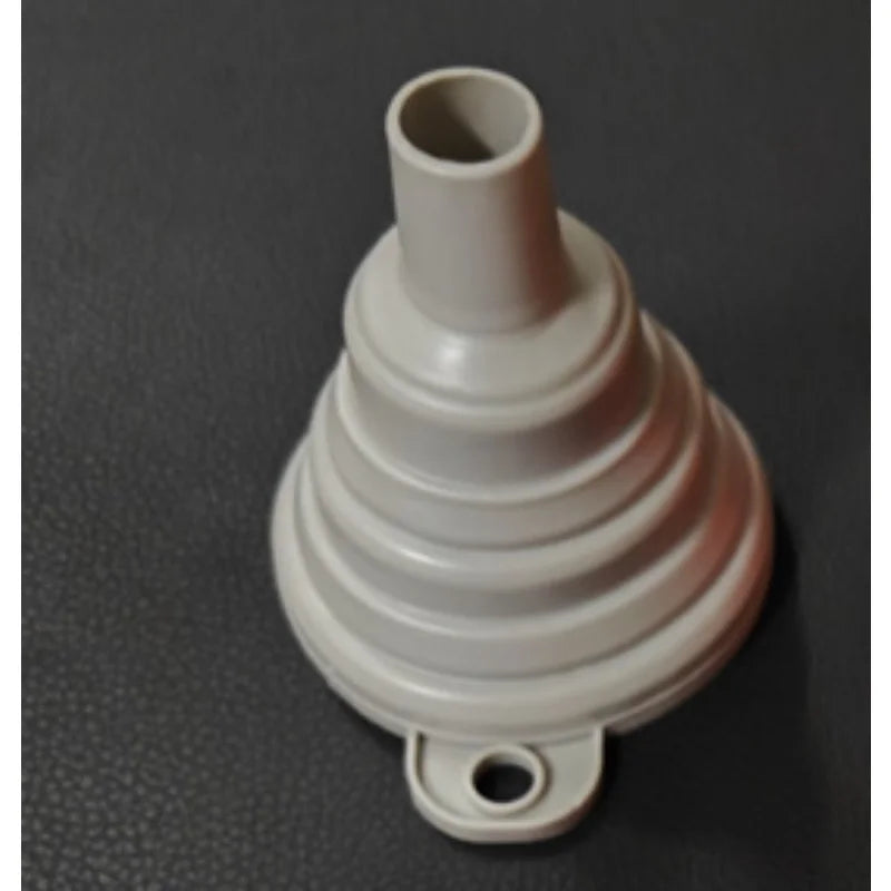 Entonnoir universel pour moteur de Voitures